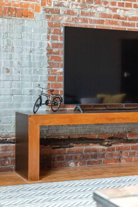 Cajun Stays-Buchanan Loft #4 Lafayette Exterior foto